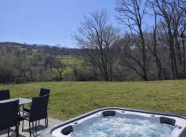 Ferienhaus Haselnuss，位于施莱登的酒店