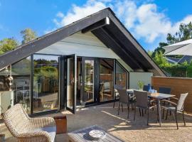 Holiday Home Allin - 350m from the sea by Interhome，位于奥特鲁普的酒店