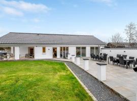 Holiday Home Synne - 350m from the sea by Interhome，位于格雷诺的酒店