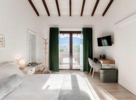 Florida Ascona Rooms by Quokka 360 - Between the Lake and the City，位于阿斯科纳的酒店