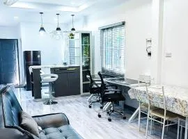 The Engineer's Villas, Krabi