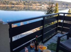 Refuge du Renard au Bord du Lac，位于马尔比伊松的酒店