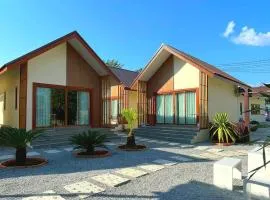 Chortip House