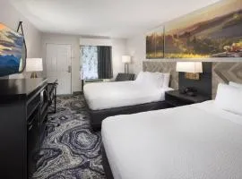 Clarion Pointe Biltmore Village