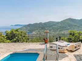 Villa Galazopetra - Peaceful Sea View Escape