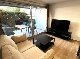 Santa Lucia - Appt confort clim & loggia 2 mn mer