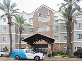 拉斐特机场驻桥套房酒店，位于拉斐特的酒店