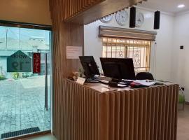 Wood Resident Hotel and Apartment，位于莱基的酒店