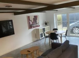 House overlooking the countryside and close to the city