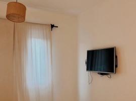 Casa moderna, luminosa y equipada，位于戈亚的酒店