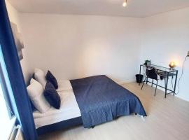 City Central Double Room stu2 with free parking，位于约灵的酒店
