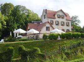 La Garenne，位于萨维尔纳的酒店