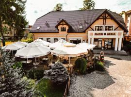 Matrioszka Pokoje Hotelowe，位于戈乌达普的酒店
