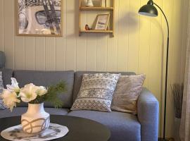 Winter dream in Målselv, modern apartment with a view，位于Bergset的酒店