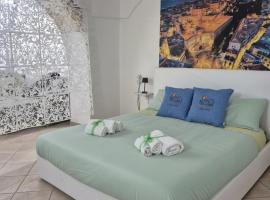 Sa domu pitticca Cavour，位于卡利亚里的酒店