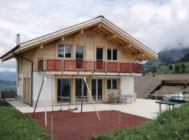 Bergchalet mit Panoramablick nahe Brienz，位于阿克斯普的酒店