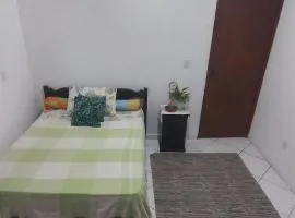 Quarto perto da Praia & Faculdade