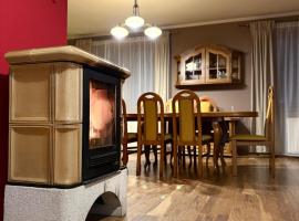 Dom pod Jaworem，位于拉伊恰的酒店