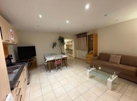 Appartement Cosy，位于Wolfersdorf的酒店