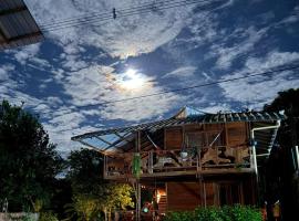 La Bamba，位于Termales - agua caliente - nuqui的木屋