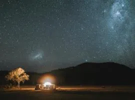 Captain Moonlite Bubbletent at Mirumiru