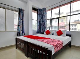 Hotel O Munnar Rest & Lodging，位于蒙纳的酒店