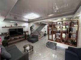 Two-Storey Townhouse，位于Laguindingan的酒店