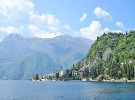 Sognando Varenna-Lake Como View-