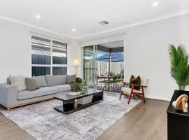 Campiana Retreat, 5 Beds, Near Virgara Wines, 2 Living Areas