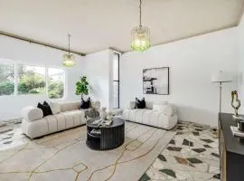 Comfortable House-shared accommodation