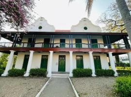 HEBA GUEST LODGE，位于Uitenhage的酒店