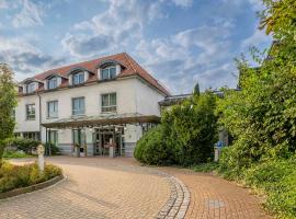 PLAZA INN Heidehof，位于赫曼斯堡的酒店