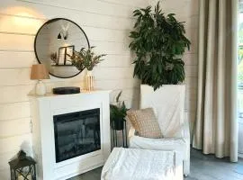 Żółte Drzwi Sucha Rzeczka