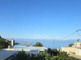 Mary's apartment Elaia 3