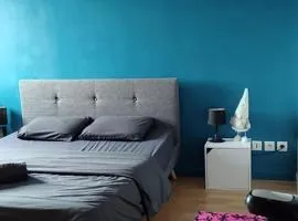 Chambre avec salle d'eau privée