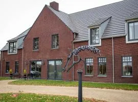 Eighty One Horse Boulevard
