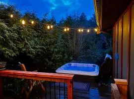 Hot Tub - Large Fully Enclosed deck - Pet Friendly