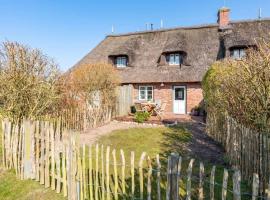 Island love under a thatched roof，位于Südstrand的酒店