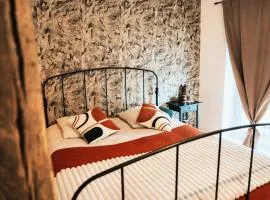 Chambre d'hôtes La cavalière - LA SOURCE DE NOS RACINES - CORPS DE FERME AU COEUR DU PARC NATUREL DE L'AVESNOIS