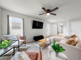 NEW BUILD! 3BR - Near Lackland & Seaworld，位于圣安东尼奥的酒店