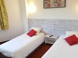 莱斯艾克林斯酒店