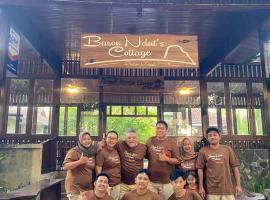 Baron Nduts Cottage，位于Pasanggaran的酒店