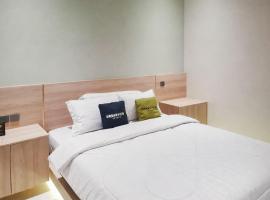 Urbanview Hotel Tentrem 2 near Alun Alun Blora，位于Blora的酒店