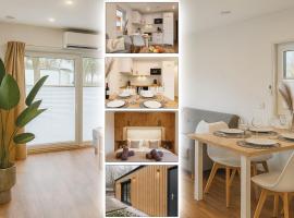 Neues Tiny House - Gem&uuml;tlich, privat, familienfreundlich mit Terrasse，位于Hessisch Lichtenau的小屋