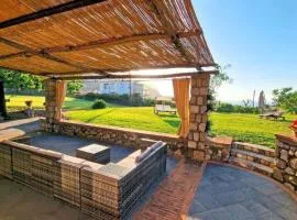 Coralia Villa Con Giardino