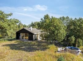 Holiday Home Dagny - 520m from the sea by Interhome，位于莱斯的带热水浴缸的酒店