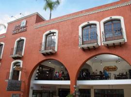 Hotel Plaza San Carlos，位于Xicotepec de Juárez的酒店