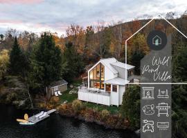 Wild Pond Villa，位于Mansonville的酒店