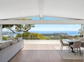 Costal Three-Storey Home with Panoramic Sea Views