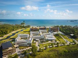 Holiday Inn Resort Bintan Lagoi Beach by IHG，位于拉古洼的住宿